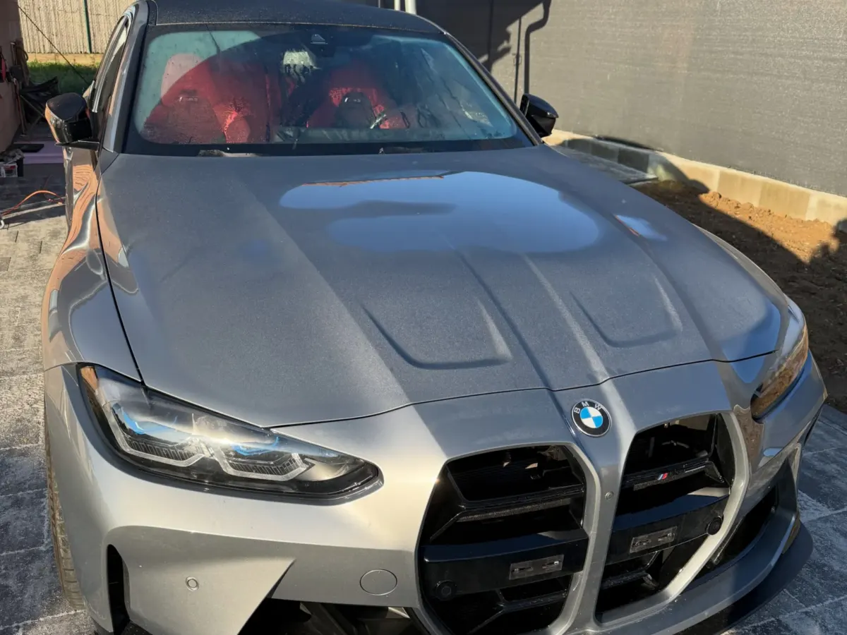 Čištění interiéru BMW M3 · Zárubice (okres Třebíč) (1)